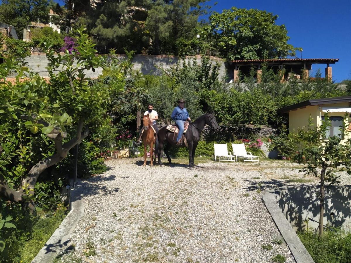 Villa Casa Marietta à Forza dʼAgro Extérieur photo